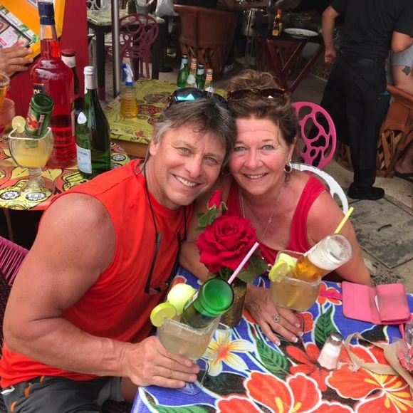 Meet your Posher, Debbie - Picture 1 of 1